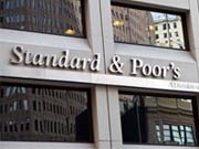 Standart&Poor's снизило кредитный рейтинг Киева в национальной и иностранной валютах - до 
