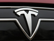 Акции Tesla «падают» четыре дня подряд