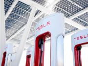 Tesla позволила заряжать любые электромобили на станциях Supercharger