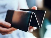 OnePlus запатентувала смартфон, що складається втричі